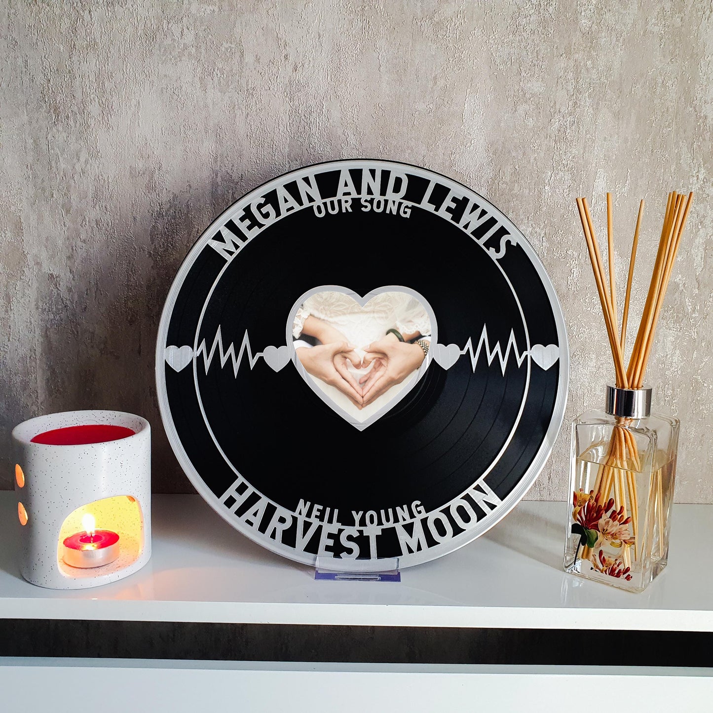 Personalised wedding song Record – HEART – Celebrate Your Special Song, Perfect Wedding or Anniversary Gift