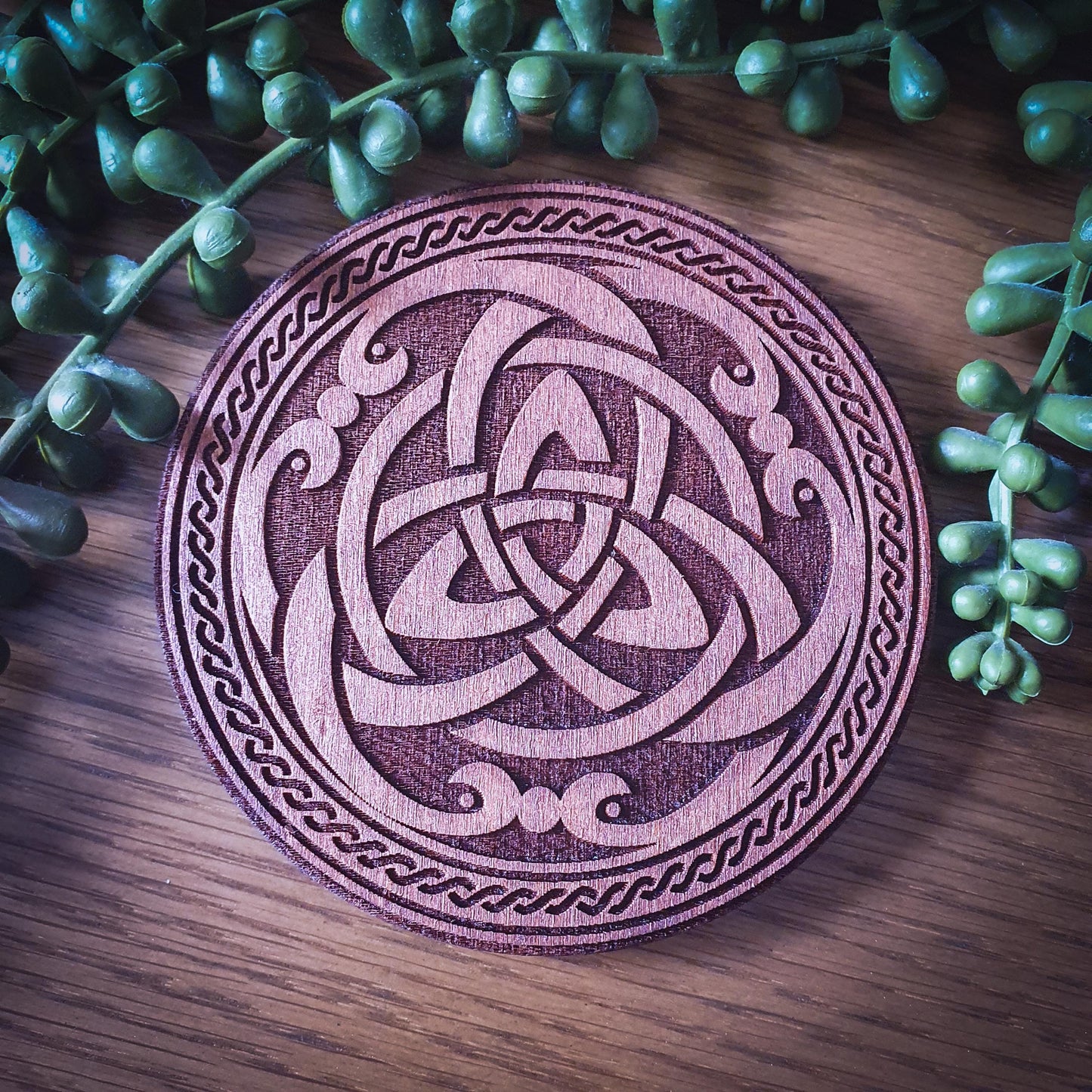 Celtic Triquetra Wooden Coaster – Round 100mm Laser Cut Design with Knotwork Border, Rustic Aged Finish