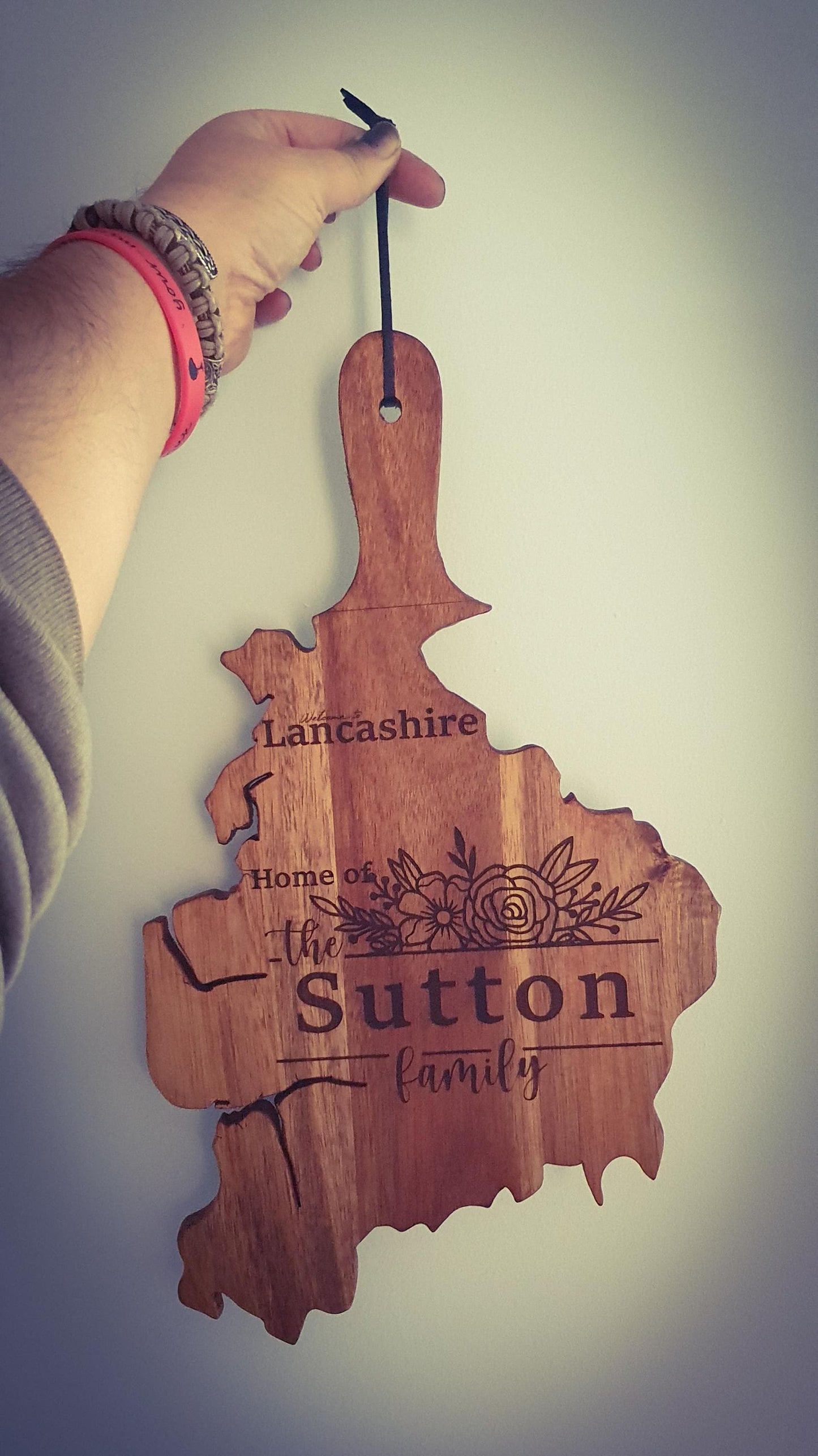 Personalised County Serving Board | In the shape of your home County  Acacia Engraved Home Décor | Housewarming Gift UK