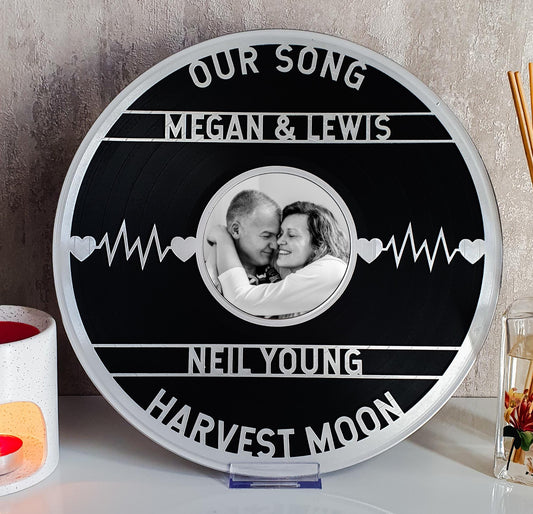 Personalised Wedding song Vinyl Record – Celebrate Your Special Song, Perfect Wedding or Anniversary Gift