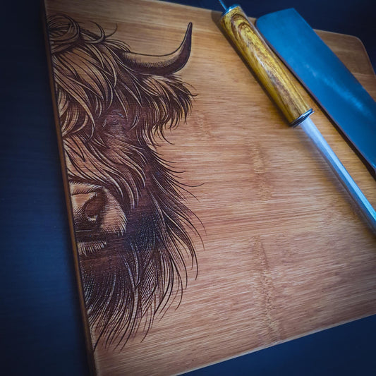 Highland Cow chopping board, Rustic Aged Bamboo Chopping Board, laser engraved | 24cm x 30cm