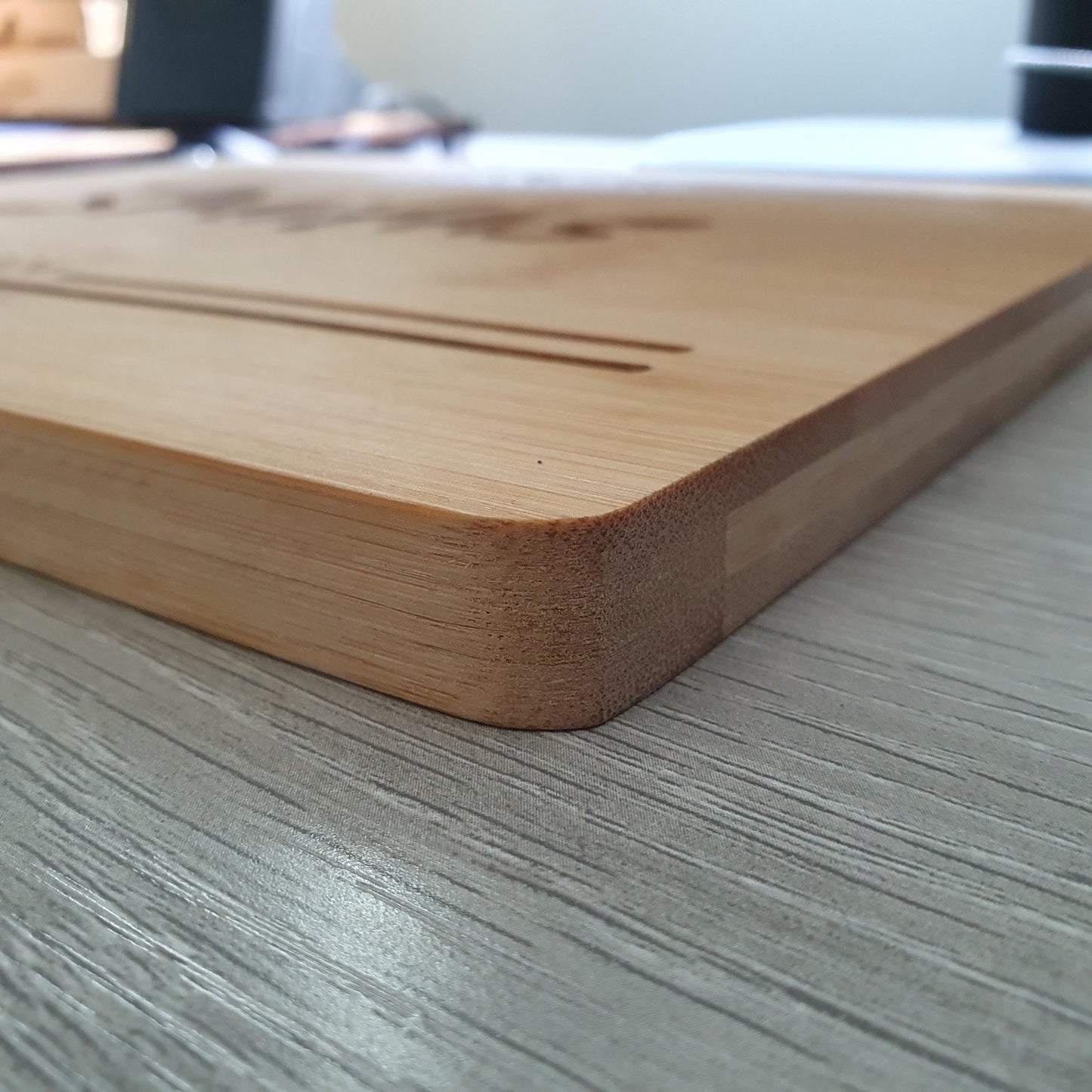 Personalised Bamboo Chopping Board – Custom Couples Gift with Monogram & Special Date – For Weddings, Anniversaries or Housewarmings